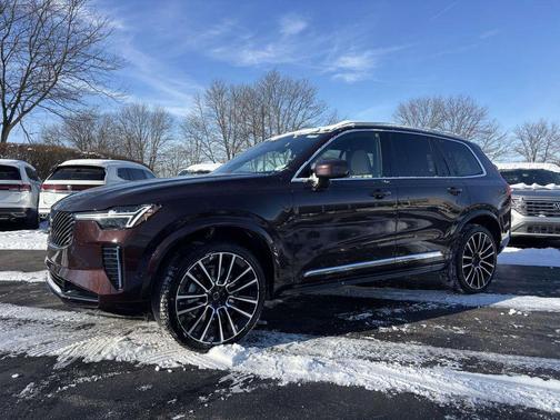 2026 Volvo XC90 Plus, B6 AWD Gas (mild hybrid), Gasoline, Bright, 7 Seats