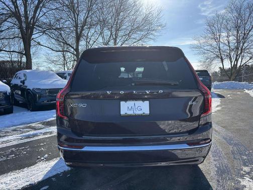 2026 Volvo XC90 Plus, B6 AWD Gas (mild hybrid), Gasoline, Bright, 7 Seats