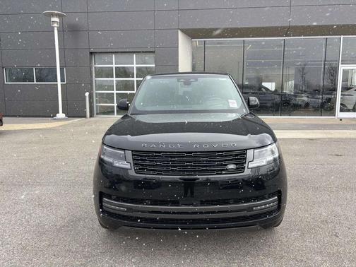 2026 Land Rover Range Rover P530 SE 7 Seat