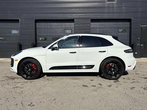 2026 Porsche Macan GTS