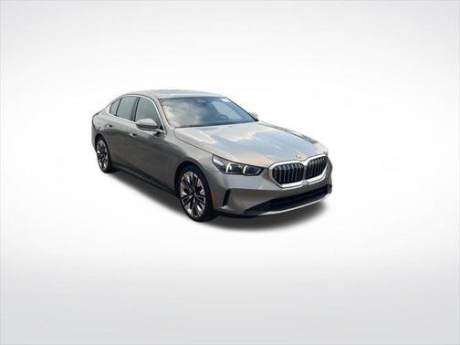 2024 BMW 540 i xDrive