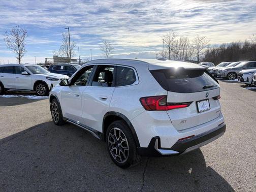 2025 BMW X1 xDrive28i