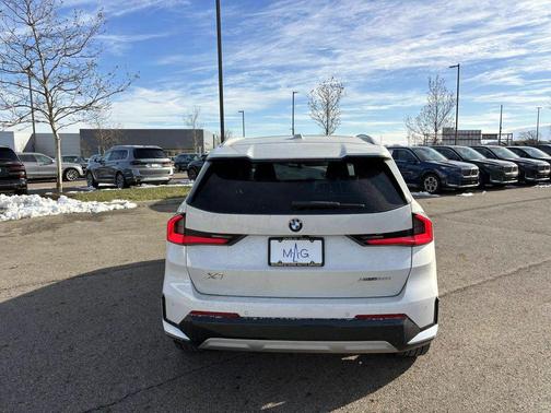 2025 BMW X1 xDrive28i