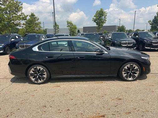 2024 BMW 540 i xDrive