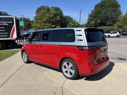 2025 Volkswagen ID. Buzz Pro S