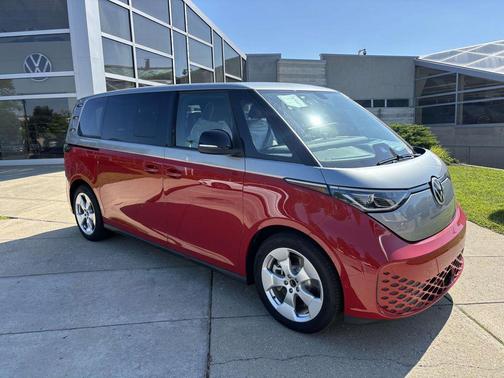 2025 Volkswagen ID. Buzz Pro S
