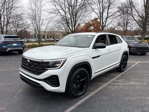 2026 Volkswagen Atlas Cross Sport 2.0T SEL