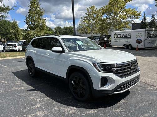 2026 Volkswagen Atlas 2.0T SE w/Technology 4MOTION