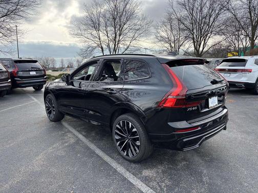 2026 Volvo XC60 Plug-In Hybrid T8 Ultra