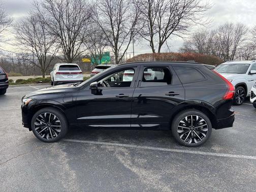 2026 Volvo XC60 Plug-In Hybrid T8 Ultra