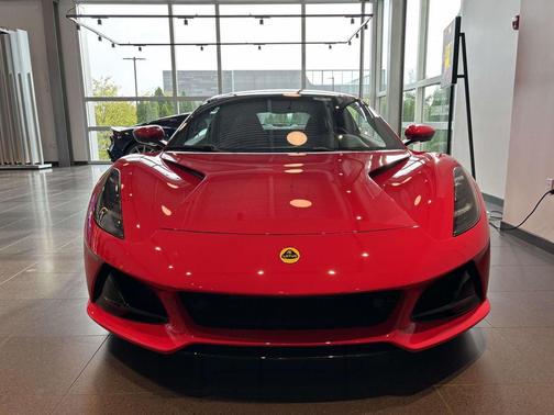 2025 Lotus Emira V6