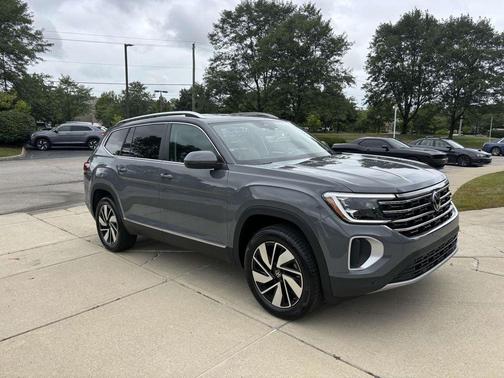 2026 Volkswagen Atlas 2.0T SEL