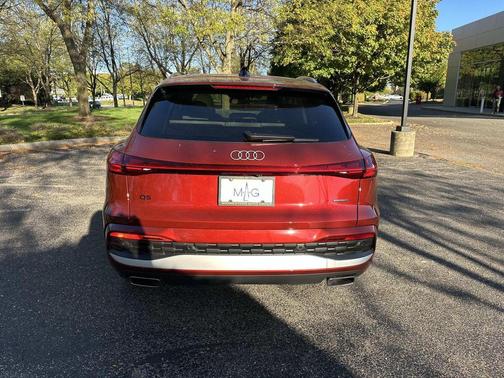2025 Audi Q5 Prestige TFSI quattro S tronic