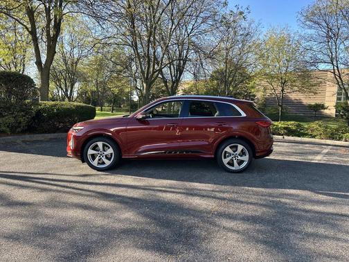 2025 Audi Q5 Prestige TFSI quattro S tronic