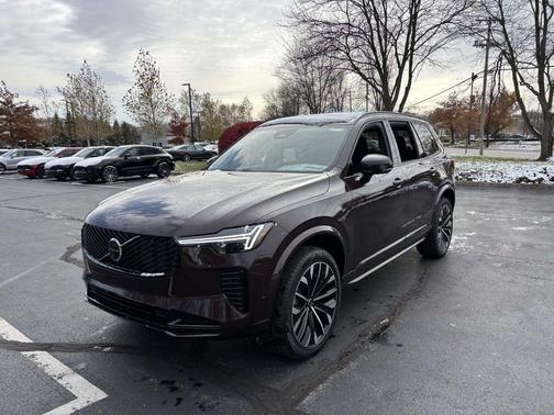 2026 Volvo XC90 B6 Ultra Dark Theme 7-Seater