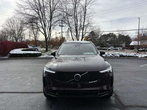 2026 Volvo XC90 B6 Ultra Dark Theme 7-Seater