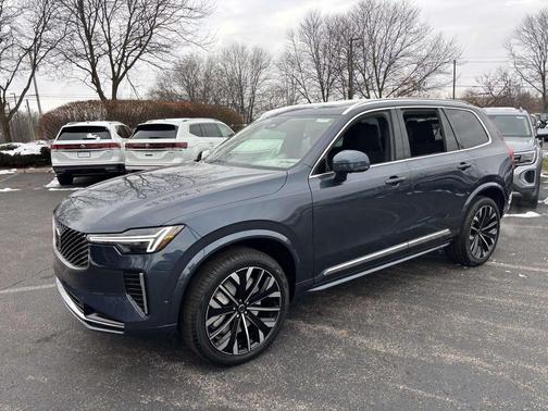 2026 Volvo XC90 B6 Plus 6-Seater