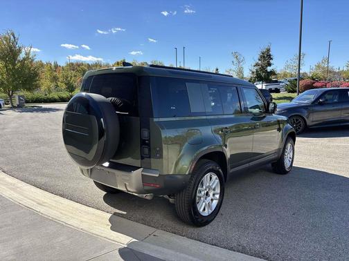 2026 Land Rover Defender S
