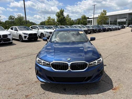 2024 BMW 330 i xDrive
