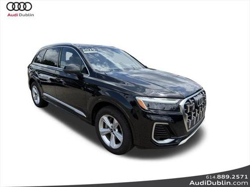 2025 Audi Q7 45 Premium