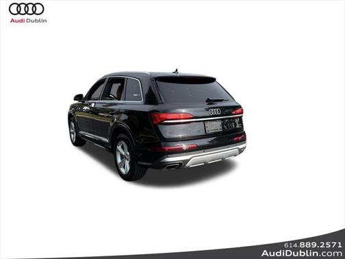 2025 Audi Q7 45 Premium