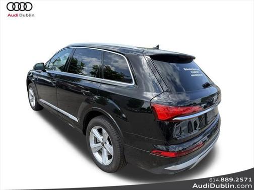2025 Audi Q7 45 Premium