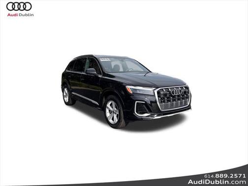 2025 Audi Q7 45 Premium