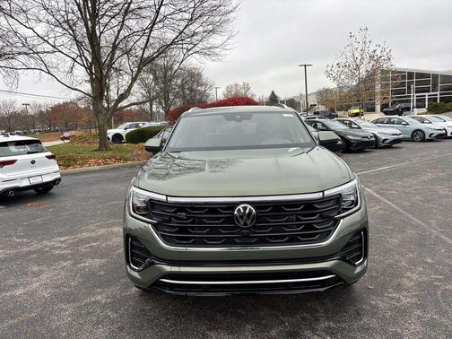 2026 Volkswagen Atlas Cross Sport 2.0T SEL Premium