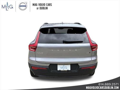 2026 Volvo XC40 B5 Plus