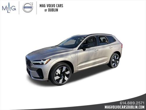 2025 Volvo XC60 Plug-In Hybrid T8 Plus