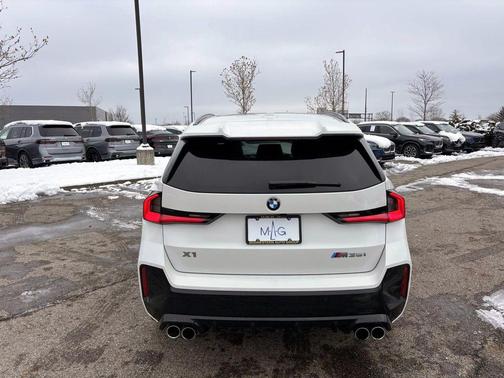 2025 BMW X1 M35i