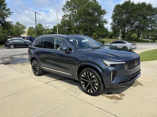 2026 Volvo XC90 B6 Plus 6-Seater