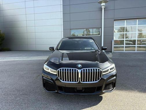 2020 BMW 750 i xDrive