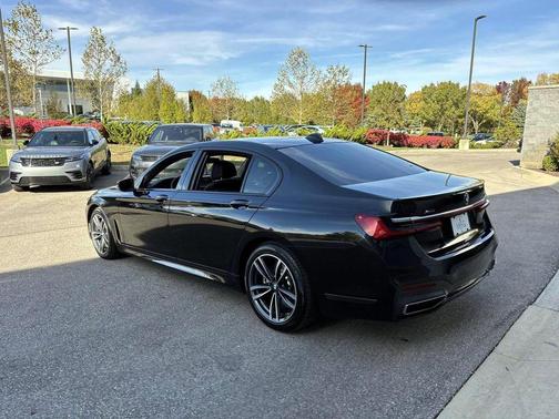 2020 BMW 750 i xDrive