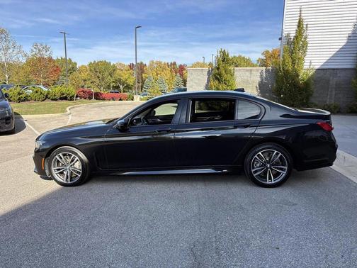 2020 BMW 750 i xDrive