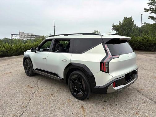2024 Kia EV9 GT-Line