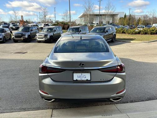 2019 Lexus ES 350 Luxury