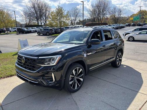 2026 Volkswagen Atlas 2.0T SEL Premium R-Line 4MOTION