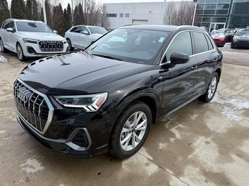 2025 Audi Q3 45 S line Premium Plus