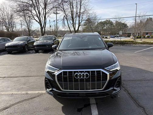 2025 Audi Q3 45 S line Premium Plus
