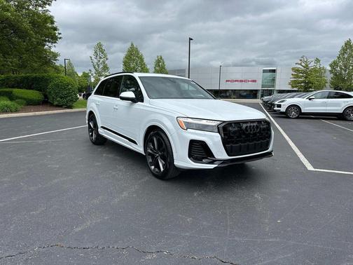 2025 Audi Q7 55 Prestige