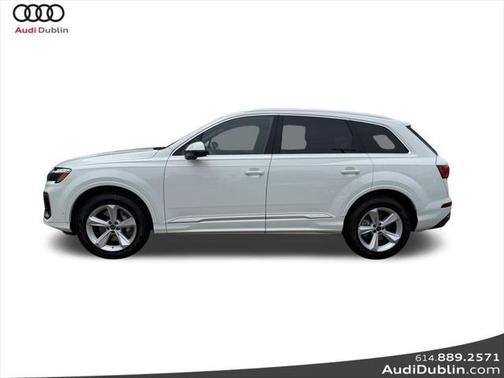 2025 Audi Q7 45 Premium