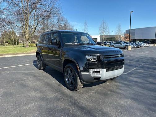 2025 Land Rover Defender 110 P400 S