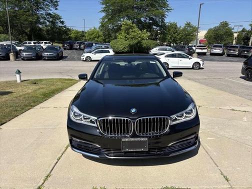 2016 BMW 750 i xDrive