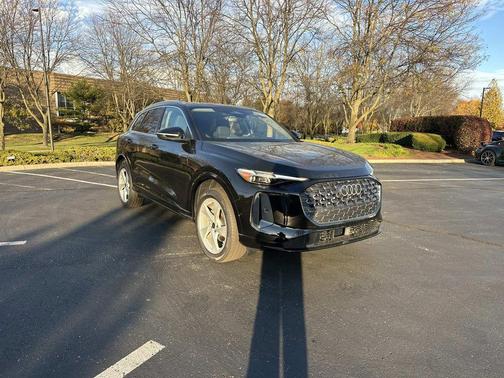 2025 Audi Q5 Premium Plus TFSI quattro S tronic