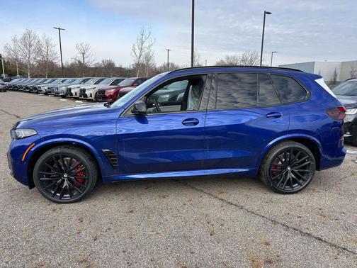 2026 BMW X5 M60i