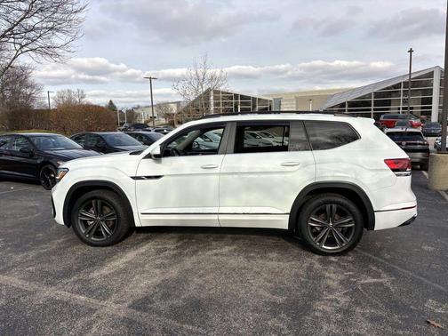 2021 Volkswagen Atlas 3.6L SE w/Technology