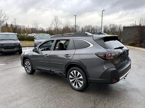 2024 Subaru Outback Touring XT