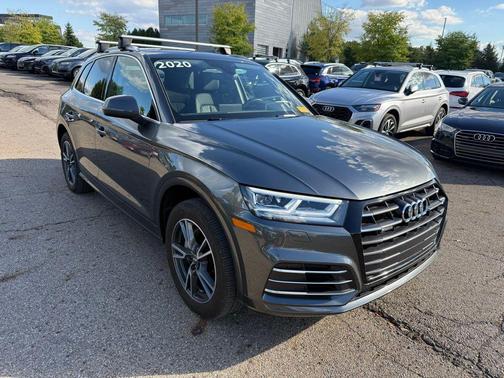 2020 Audi Q5 Premium Plus 55 TFSI e quattro S tronic