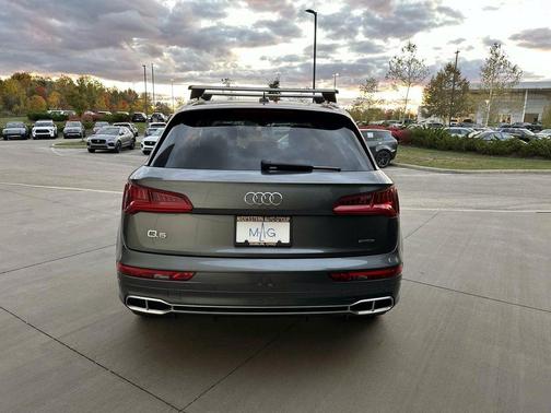 2020 Audi Q5 Premium Plus 55 TFSI e quattro S tronic